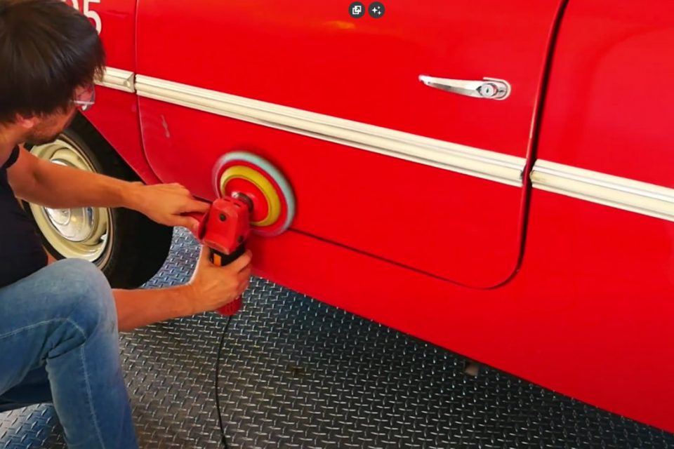 Coating an Amphicar with liquid glass